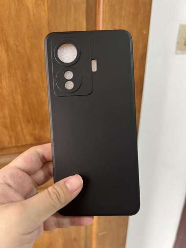 Soft Case Vivo T1 5G Vivo T1 Pro Liquid Silikon Slim Skin Hitam - Vivo T1 Pro