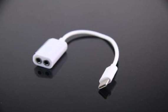 Splitter Audio 2 in 1 Kabel Konektor Type C to 2x Audio 3.5mm Jack AUX