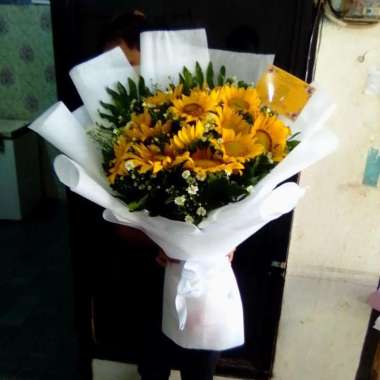 Buket bunga matahari fresh Hadiah anniversary