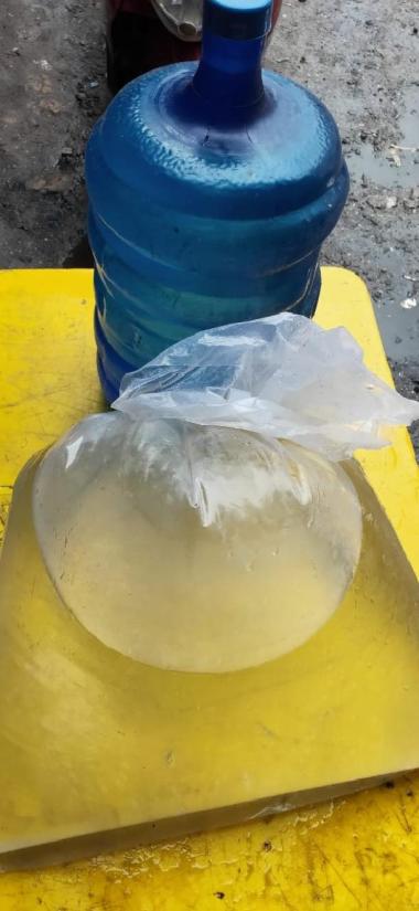 Air laut asin murni asli ukuran 1galon 19-20 liter