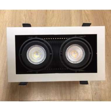 Downlight MR16 Kotak isi 2 Mata Lampu LED 4,5W 220V Philips 6500 "Putih"