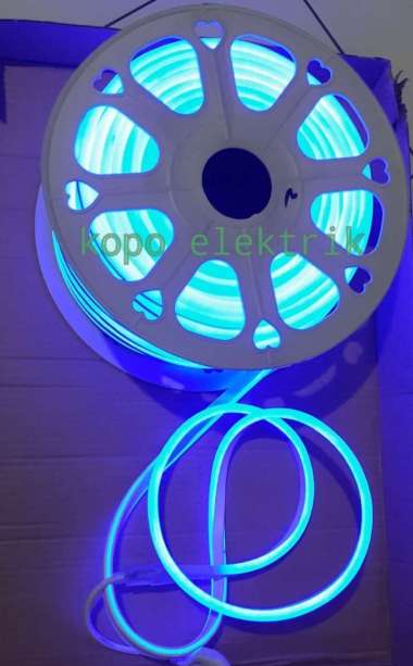 Lampu Strip LED Flexible 5 Meter + Soket / Lampu Neon Flex Biru