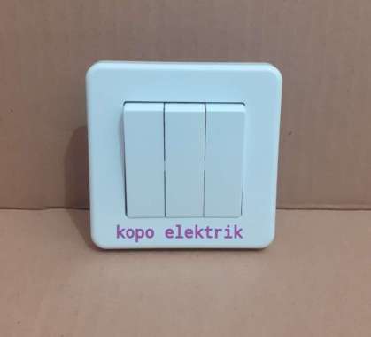 Leona Triple Saklar | Triple Saklar Scheneider