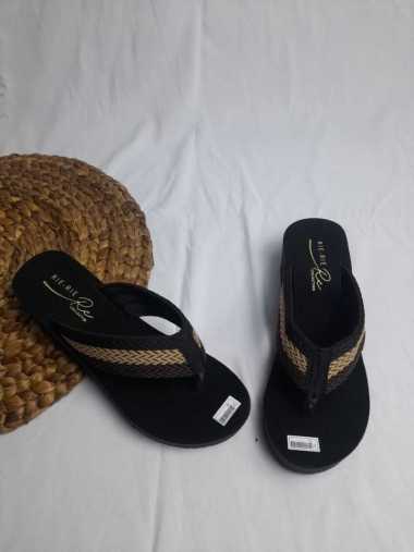SANDAL WANITA WEDGES SPON MOTIF JEPIT TERBARU 37 hitam