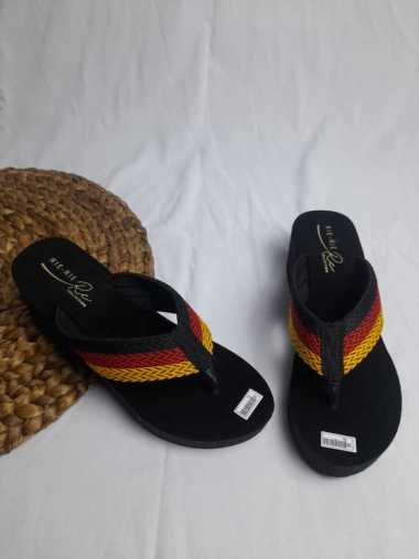 SANDAL WANITA WEDGES SPON MOTIF JEPIT TERBARU 39 kuning