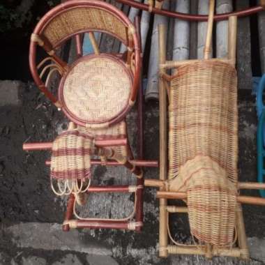 ayunan anak dari rotan bentuk kuda-kudaan Multicolor