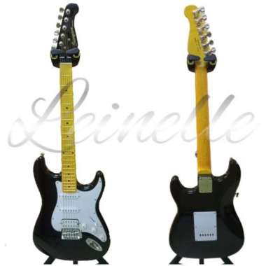 Scorpion DS-120 Gitar Elektrik Model Fender Stratocaster Hitam