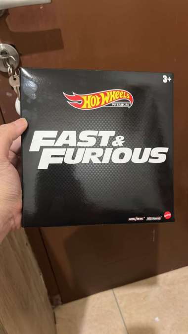 Hotwheels Premium Fast & Furious Box Set 5 Pack Nissan Skyline BNR34