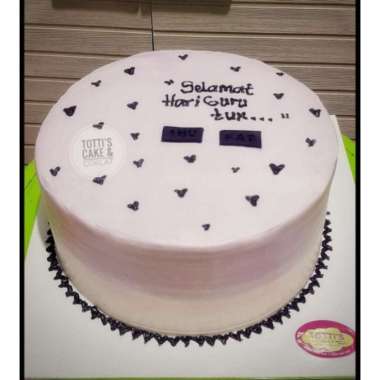 Kue ulang tahun karakter / Kue Enak BLACKFOREST Birthday Cake / Kue Ulang Tahun selamat hari guru Ultah (20cm LEZAT ENAK