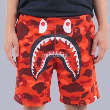 BAPE BIG ABC CAMO SHARK RED SWEATSHORTS (100% AUTHENTIC) M