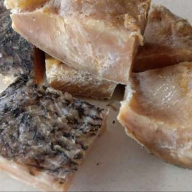 iKan Asin gabus Potong Kotak 1 Kg Fresh