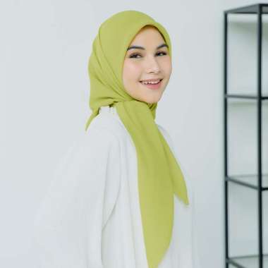 Lozy Hijab - Polly Cotton (Hijab Segiempat Bella Square) Lime