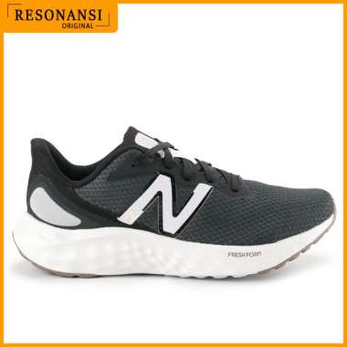 SEPATU WANITA TERBARU NEW BALANCE ORIGINAL SPORTS ARISHI HITAM-PUTIH