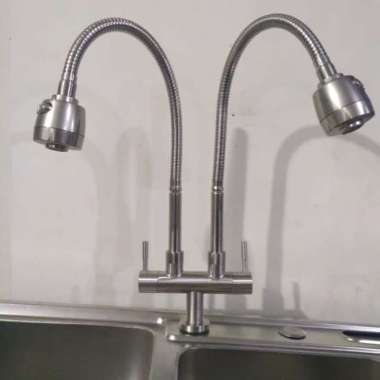 Kran Angsa Cabang Stainless Steel Double Angsa Flexible Dari Meja