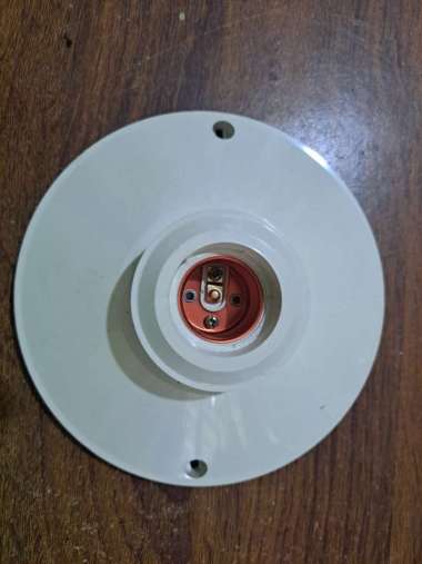 JIREH FITTING PLAFON LUX Rumah Lampu Fiting