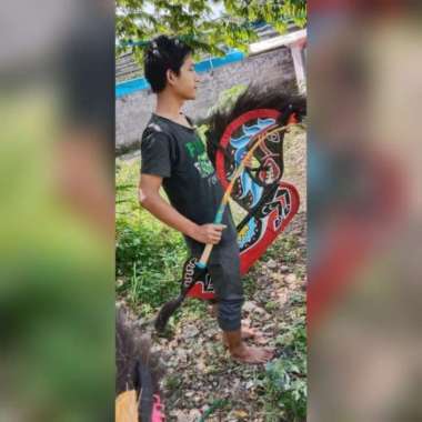 paket kuda pentas + pecut kuda lumping dewasa kualitas super Multicolor