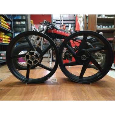 Velg Bintang Rossy Vixion Size 300/450 Ring 17 Warna Black Multicolor