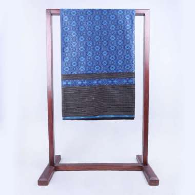 Kain Batik BHS Excellent Motif Jacquard Warna Biru Hitam 02