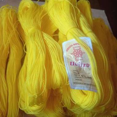 Tali Tambang Plastik Ukuran 1½ mm 2.0 MM Warna (per ikat) tali layangan 1½mm