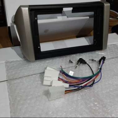 frame head unit double din android 9 inch mobil toyota innova reborn