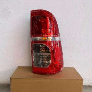 Lampu Stop / Stop Lamp Toyota Hilux Vigo ( tahun 2012 2013 2014 ) Kanan