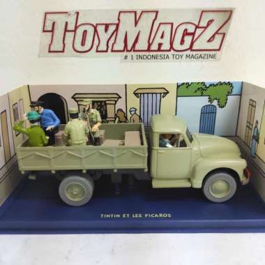 Mobil Resin (bukan) Diecast dan Figure Tintin dan Picaros (Tintin and