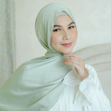 Lozy Hijab - Shadeera Silk Shawl Sage (Lozy x Shadira)