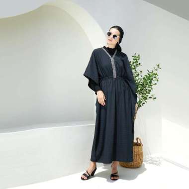 SIMPLICITY V-Neck Textured Kaftan Maxi Dress Black