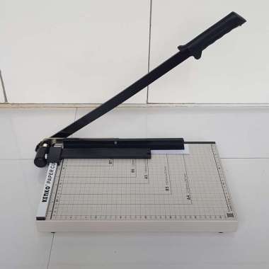 Paper Cutter F4 Kenko Pemotong Kertas Metal Base - 1 Buah
