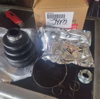 Karet Kopel Boot CV Joint As Roda Dalam Honda BRV Original