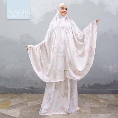 MUKENA TAZBIYA X LAKEYA MOTIF COLLECTION BY OKI SETIANA DEWI Nestari Light Blue