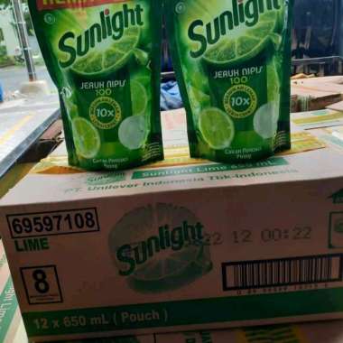 SUNLIGHT 650ML 1DUS ISI 12PCS