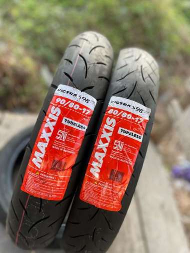 BAN MOTOR MAXXIS VICTRA S98ST 80/80 90/80 RING 17 TUBELESS 90/80 17