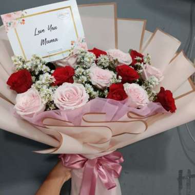 Hand Bouquet Mawar Bunga segar Bunga Fresh Bunga Hidup Fresh Flowers Buket Mawar Buket Wisuda Buket 