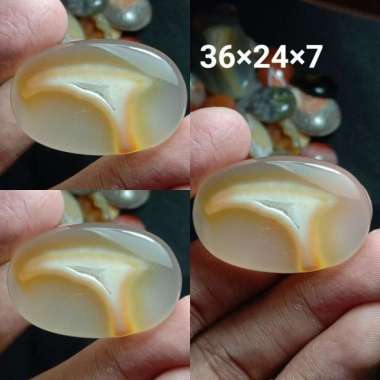 Natural Akik Batu Kristal Bening Motif Gambar Orang Sholat Ruku Antik