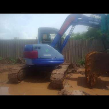 KK TRACTOR EXCAVATOR ALAT BERAT PC75UU-2 SIAP KERJA 350JUTA