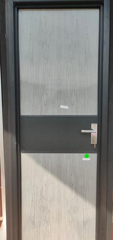 pintu kamar utama pvc motif aluminium garis kopi grey silver