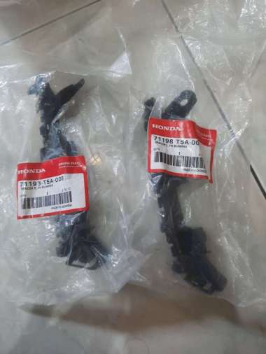 bracket breket bumper depan honda jazz gk5 2016 2017 2018 2019 2020 - Kanan kiri