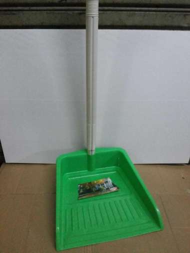 Pengki/Serokan Sampah Gagang Shinpo