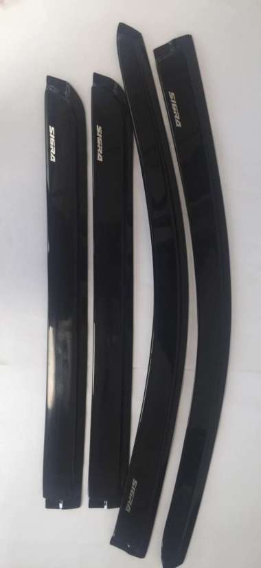 Talang air mobil Daihatsu Sigra