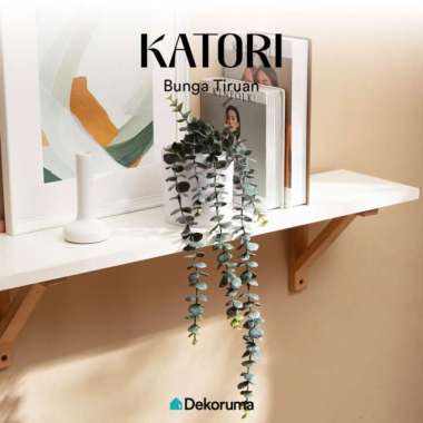 Dekoruma KATORI Tanaman Tiruan Gantung Eucalyptus dalam Pot Putih