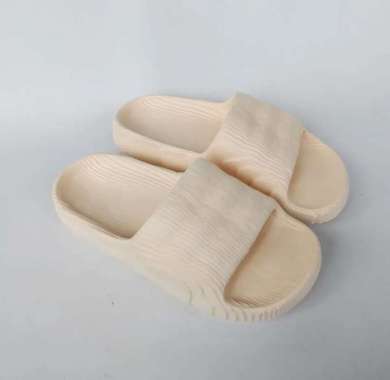 Sandal Slop on Sandal Motif Adilette Polos 39 Cream
