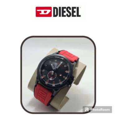 Jam Tangan Diesel pria analog warna merah