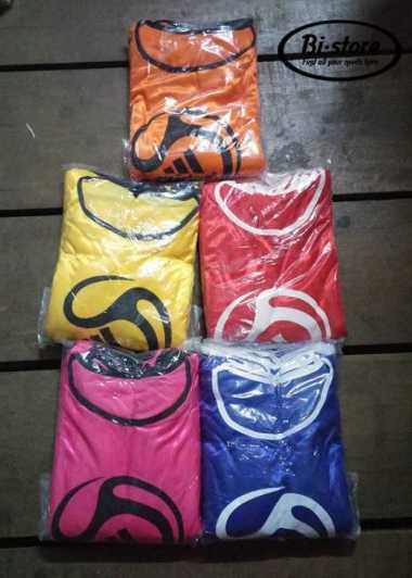 Rompi Baju sepak bola Aneka warna Mantap