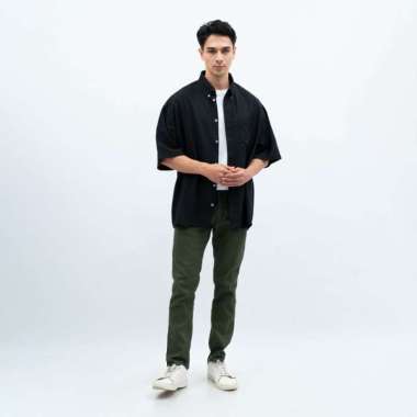HOUSEOFCUFF Kemeja Oversize Jumbo Lengan Pendek Pria Unisex Black S/M