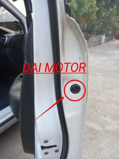 Tutup karet lubang pintu nissan grand livina original