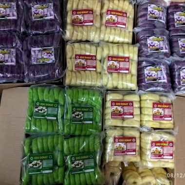 Donat 3d original/pandan/ubi ungu