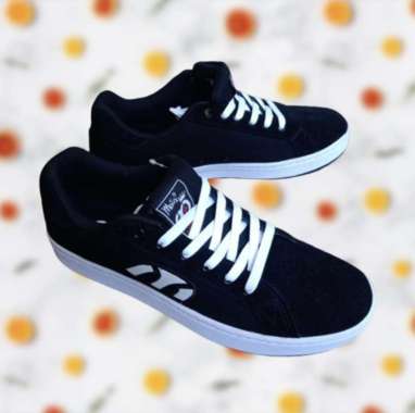 Sepatu Motix America FARGO1 Black White Original 40 Hitam
