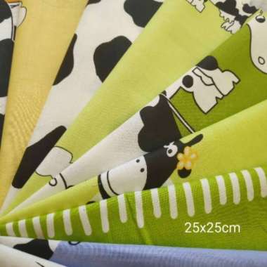 Kain Perca Motif Sapi 25x25CM per 5lembar