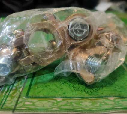KLEM AKI KUNINGAN BESAR